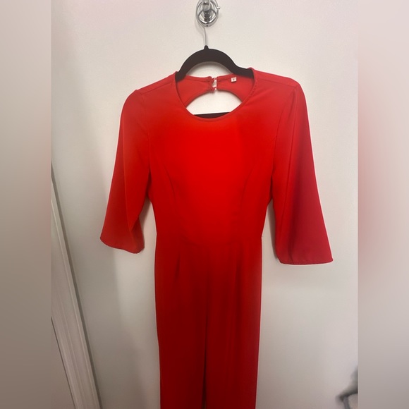 Red backless jumpsuit (S) - Picture 4 of 4